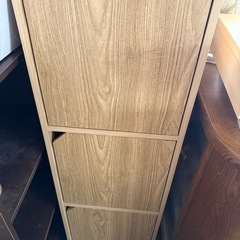 (無料であげます)カラーボックス2台 (扉付･なし)