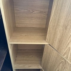 (無料であげます)カラーボックス2台 (扉付･なし)の画像