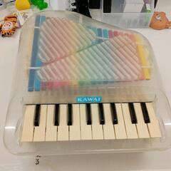 0330-203 おもちゃのピアノ