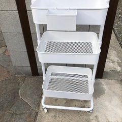 【取引決定】スチールラック　白　B