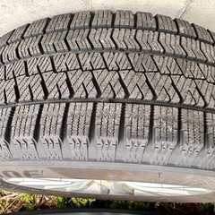 マークXスタッドレスタイヤの画像