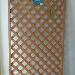 木製ラテスフェンス