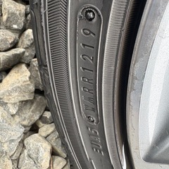 日産デイズ純正ホイールタイヤ付きの画像