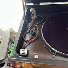 ジャンク　古いレコードプレイヤーの画像