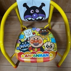 アンパンマン椅子の画像