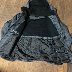 メンズ🔴ブランドジャケットコート撥水加工の画像