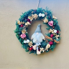 毎月、季節にあわせていろいろな形をアレンジしていきます。母の日、Xmas、お正月の画像