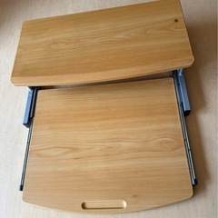 パソコンラックの画像