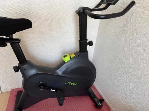 FITBOX トレーニングバイク フィットネスバイク エアロバイク スピンバイク 静音 ダイエット器具 組み立て簡単 トレーニング