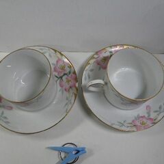 ノリタケ アザレアPATT カップ2客 ソーサー付 ソーサーに小欠け有 中古品 取りに来ていただける方受け渡し日時自由の画像