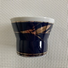 ① 
茶碗
