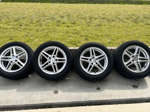 【3ヶ月のみ使用】スタッドレスタイヤ　205/55R16 ヨコハマタイヤ