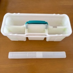 小学生 絵の具セットの画像