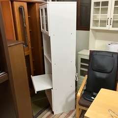 北海道　帯広　食器棚　キッチンボード　レンジボード　コンセント付き　白　ホワイト　キッチン　収納　モノココ　モノココ帯広の画像