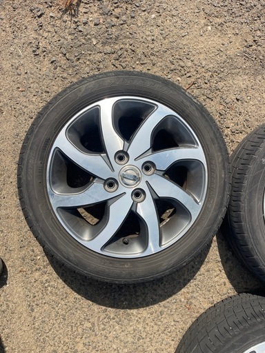 日産 ルークス純正 14インチ 中古ホイール　タイヤおまけ付き