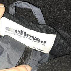 ellesseスキーウェアの画像