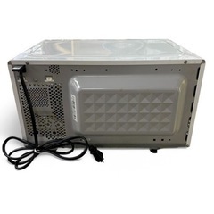 YAMADA ヤマダ 電子レンジ ホワイト 白 解凍あり 2017年式 YMW-S18B1の画像