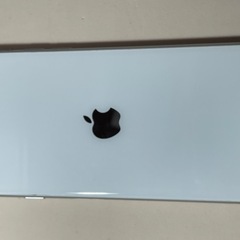 iphoneSE第2世代　64GB SIMフリーの画像