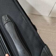 キャリーケース　パスファインダー　の画像
