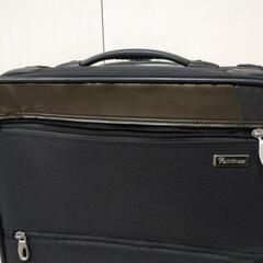 キャリーケース　パスファインダー　の画像