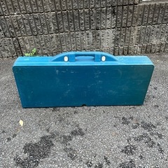 アウトドア用テーブル＆チェアの画像