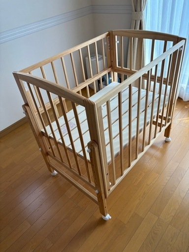 ヤマトヤ　ベビーベッド