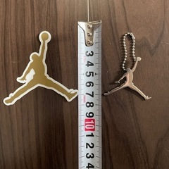 エアジョーダンjordan jumpmanキーホルダー ジャンプ...