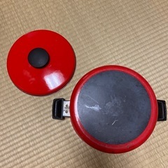 昭和レトロ　レトロポップ　真っ赤なホーロー両手鍋の画像