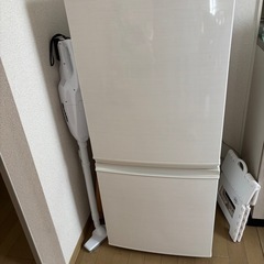 【お話中】SHARP冷蔵庫　137L