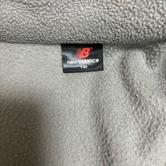 ニューバランス　フリース　140センチの画像
