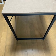 机の画像