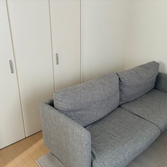 ソファーお譲りします。