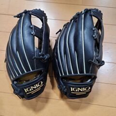 【お取り引き中】IGNIO 野球グローブ 右投げ用 ジュニア　2...