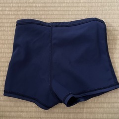 150サイズ　水着　スイミング　プールの画像