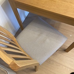 IKEA ダイニングテーブル　チェアの画像