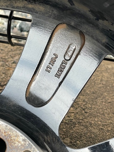 クリムソンMG ビースト・BF Goodrich All-Terrain◆8J 17インチ IS25 PCD139.7-6H◆150プ