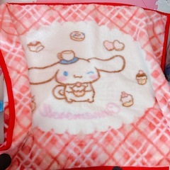 サンリオ シナモン ブランケット ひざかけの画像