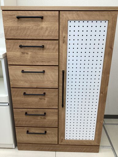 キャビネット　関家具　未使用品