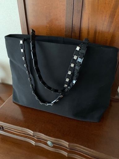 美品　フェラガモ　バッグ