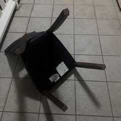 ニトリ ダイニングチェア エリル レザー の画像