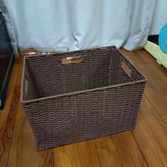 収納ボックスの画像