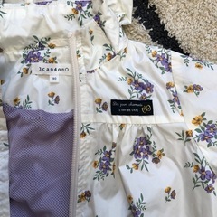 ジャケット90サイズ（ホワイト色）の画像