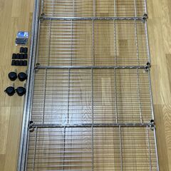 メタルラック　ポール（１７４㎝）２本、棚板（９１×４６cm）４枚他の画像