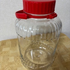 蓋付き果実酒瓶