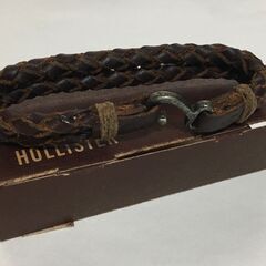 ☆ 新品・未使用 HOLLISTER レザーブレスレット & チョーカー 各種の画像