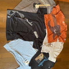 希少廃番fenderコラボ Tシャツ6枚セットUNIQLOギターベースバンドステージMストラトテレキャスプレベジャズベ 半袖の画像
