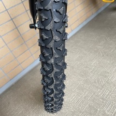 新品　　　折りたたみ自転車の画像