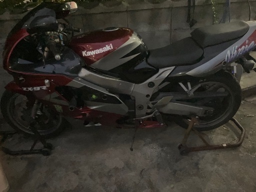 zx9r-b ninja900交渉中!受付停止。