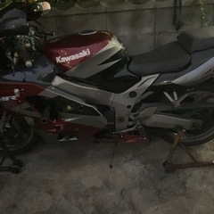 zx9r-b ninja900の画像