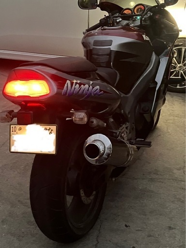 zx9r-b ninja900交渉中!受付停止。